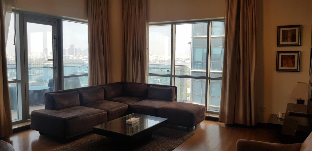 Tulip Creek Hotel Apartments Dubai Exteriör bild