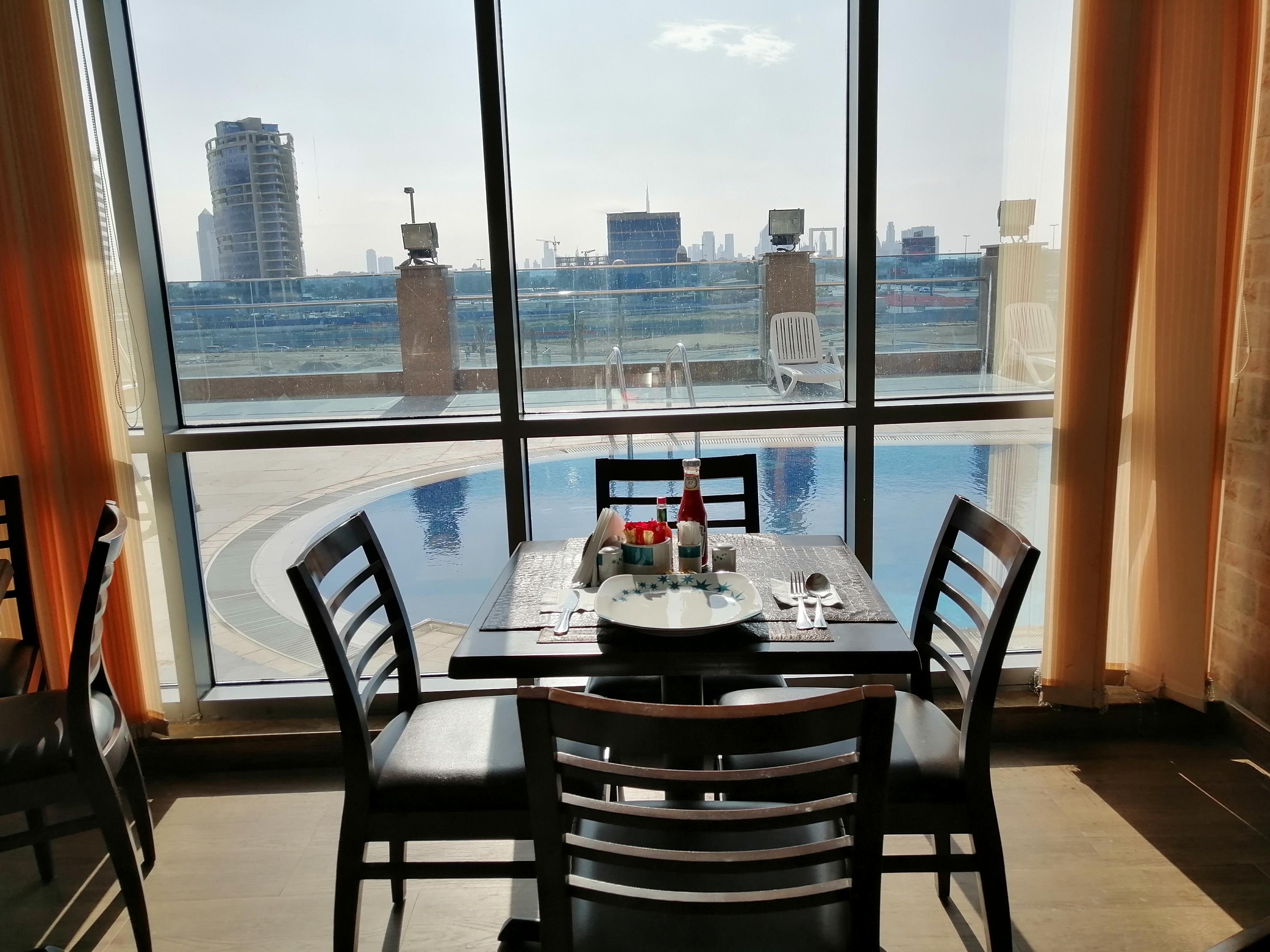 Tulip Creek Hotel Apartments Dubai Exteriör bild